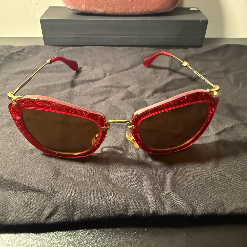 Miu Miu  Cat Eye Gradient Red Sparkle Sunglasses (Authentic)